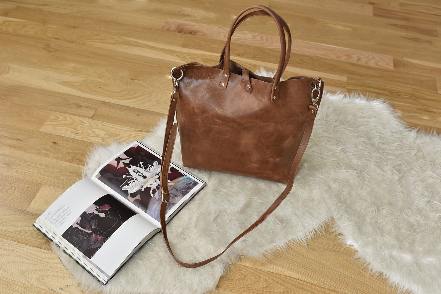 Paseo Leather Tote